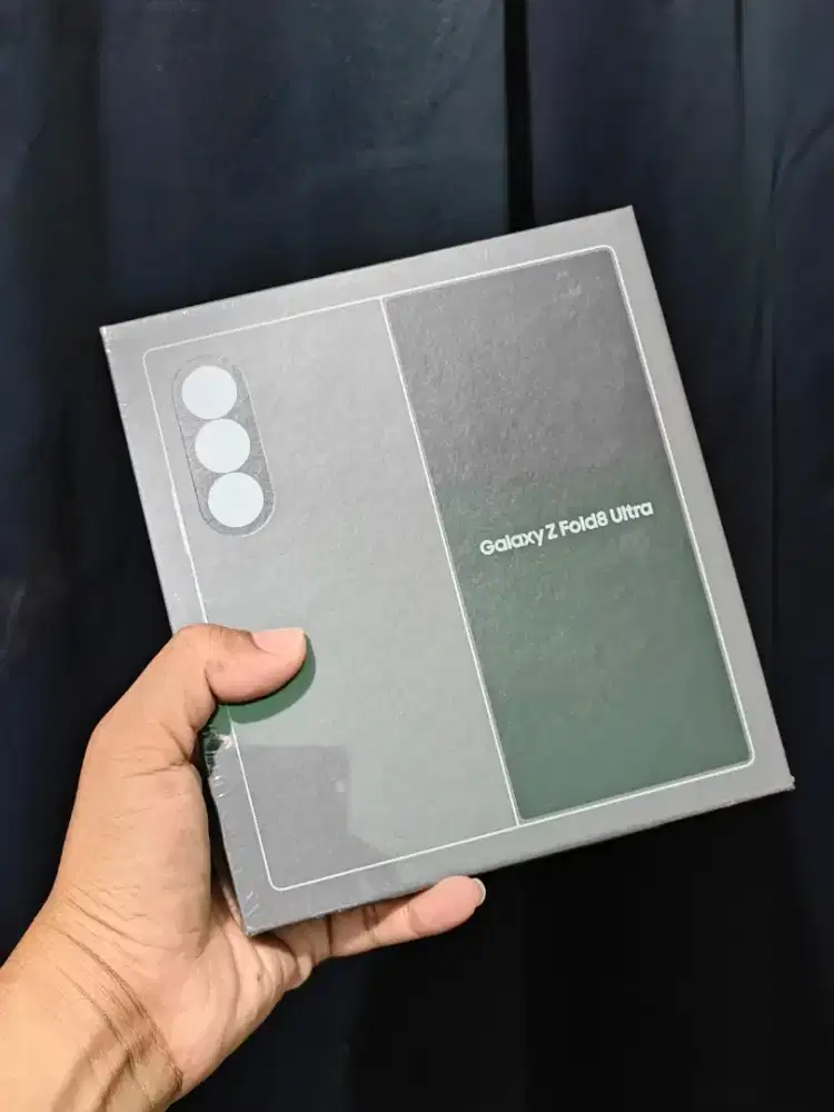 Samsung Z Fold 8 Ultra 512 BNIB Warna Graphite