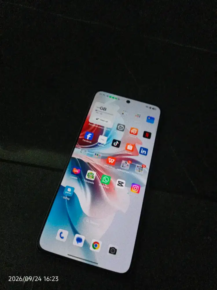 oppo reno 11f 5g , hp only