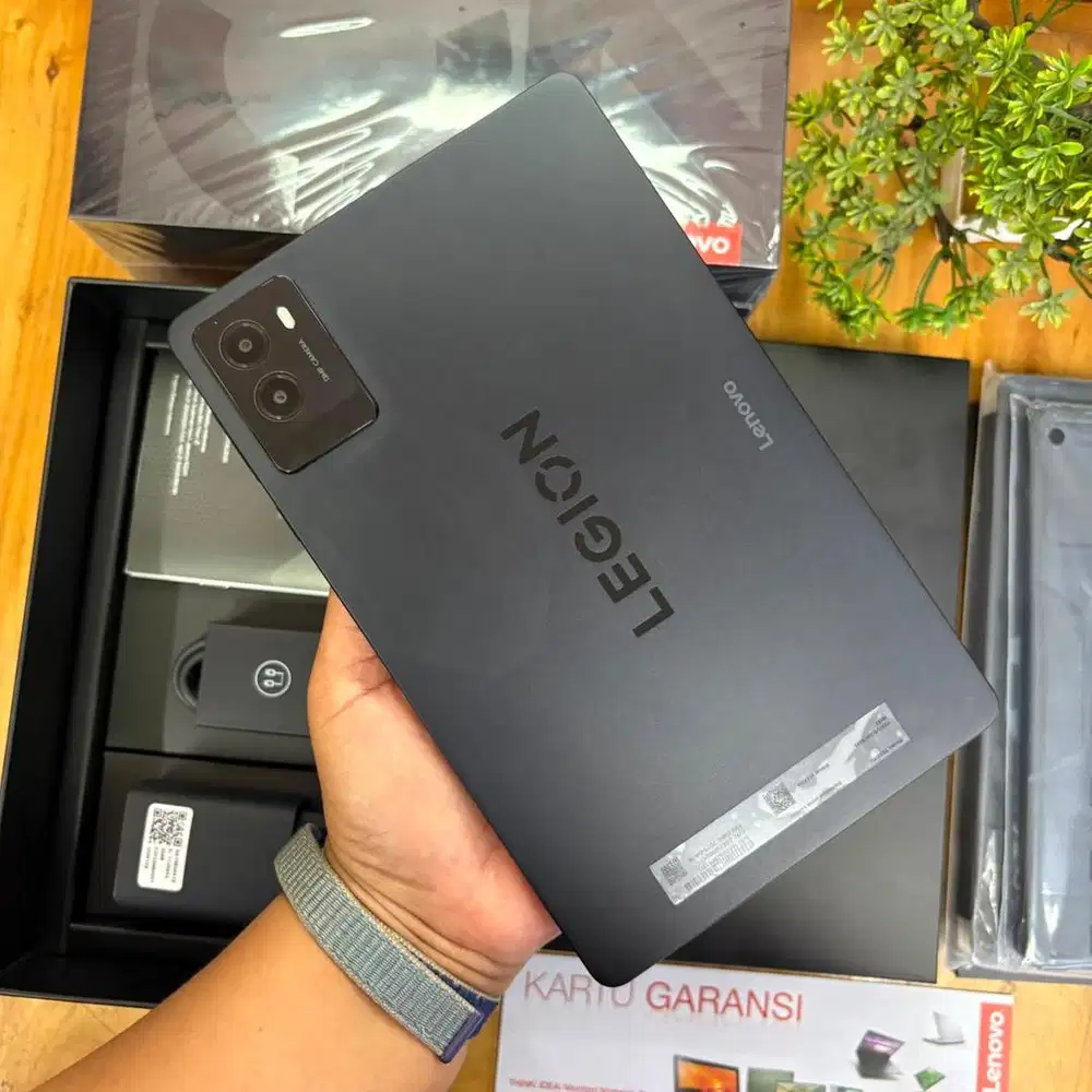 Lenovo Legion Y700 Gen 3 Wifi only 16/512GB Black resmi indonesia