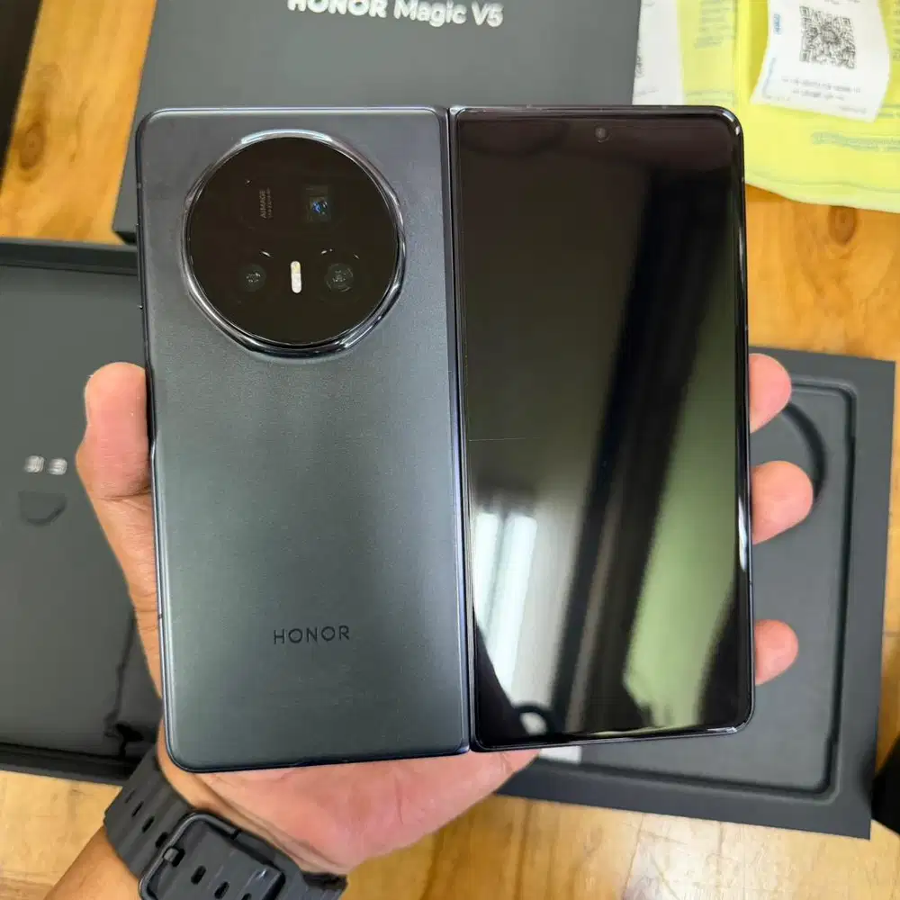Honor Magic V5 Fold 5G Black Super Mulus Global SG set Pajak resmi
