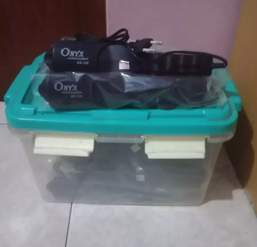 Borongan Onyx Catokan Rambut OX-528 11 pcs