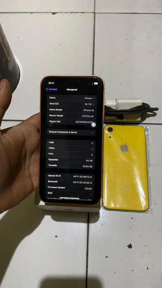 iphone xr 64GB all operator