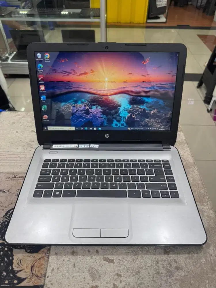 HP NOTEBOOK AMD A8 4/128 GB SECOND