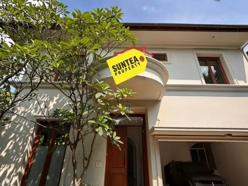 Disewakan Rumah Mewah Luas & Besar LB 1.516 m² 7 KT Swimming Pool Kemang Jakarta Selatan Harga Menarik!