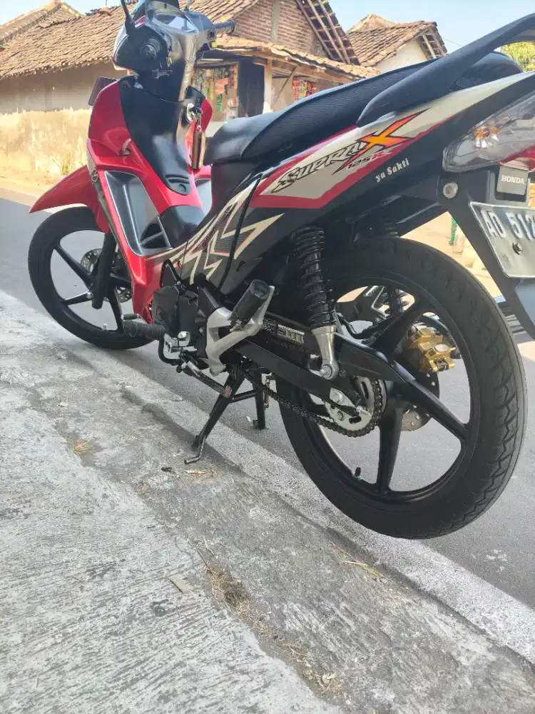 jual Supra 125 2011 AD karanganyar