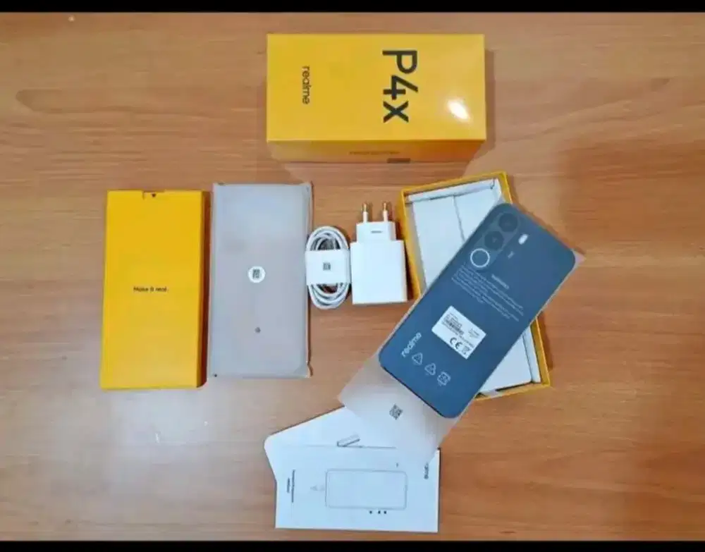 Realme p4x like new.sken rasa baru..ram 4+8/256