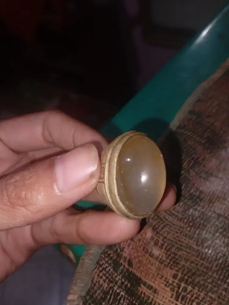 Batu akikk ring kuning