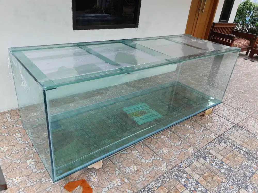 Aquarium tank ikan