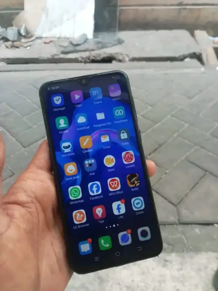 Vivo v11 ram 4/64gb
