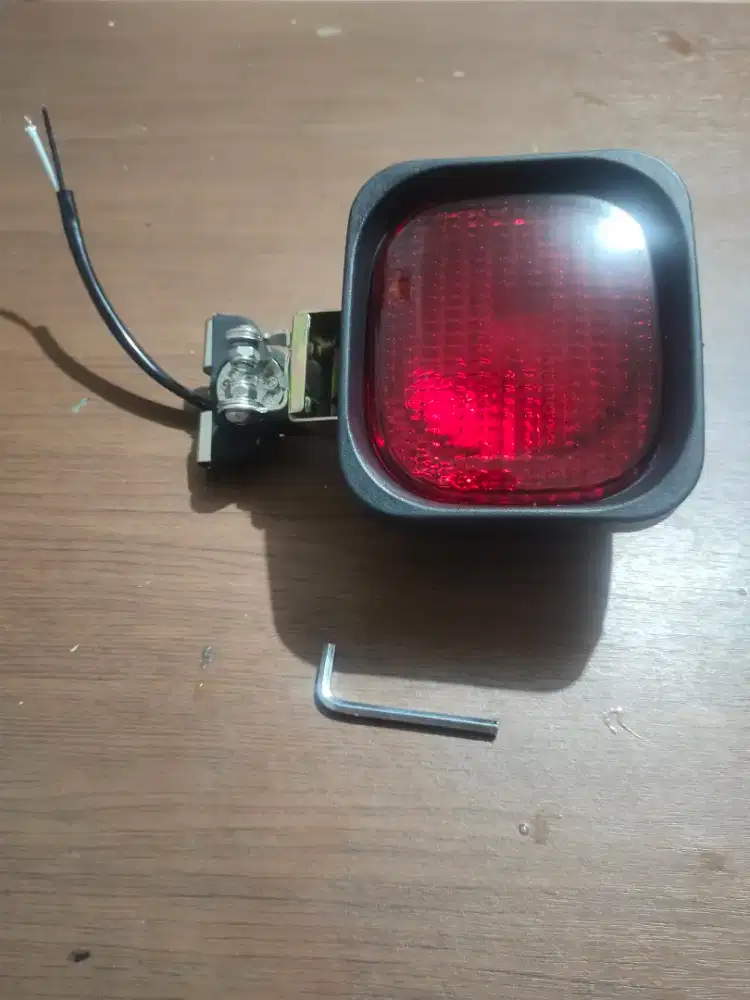 Stoplamp lampu third brake lamp plus bracket