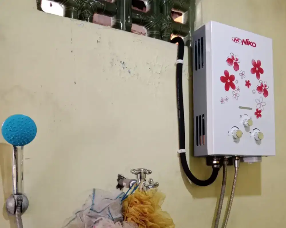 Mandi Air Panas Gas Niko - Praktis