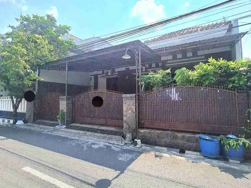 RUMAH SIAP HUNI DI JL LUMBUNGSARI RAYA KALICARI PEDURUNGAN SEMARANG