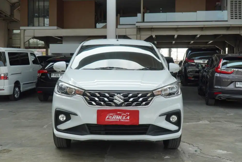 Suzuki Ertiga GX hybrid AT 2024 Putih