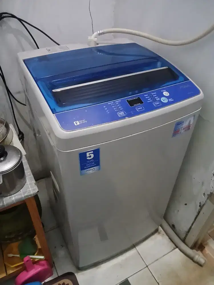 Mesin Cuci 1 Tabung Aqua