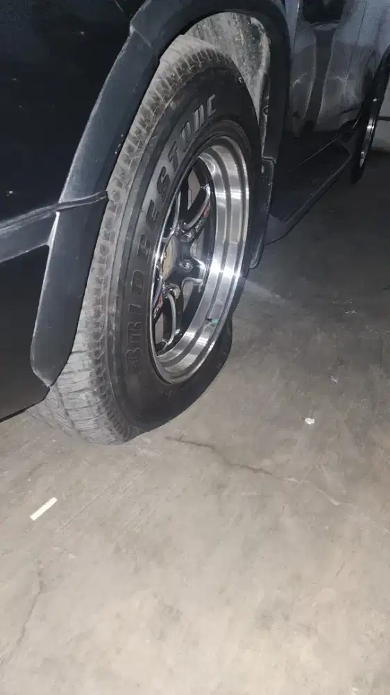 Di jual velg 18