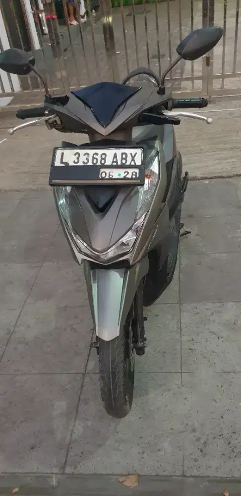 Beat Duluxe th 2023 mulus pjk baru