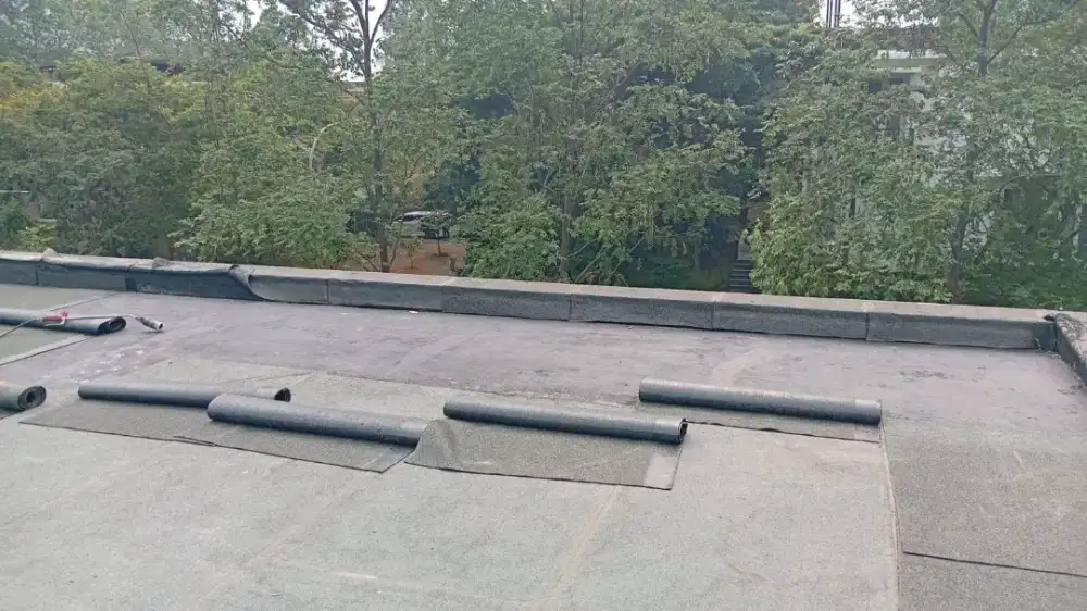 Waterproofing membran dak km mandi