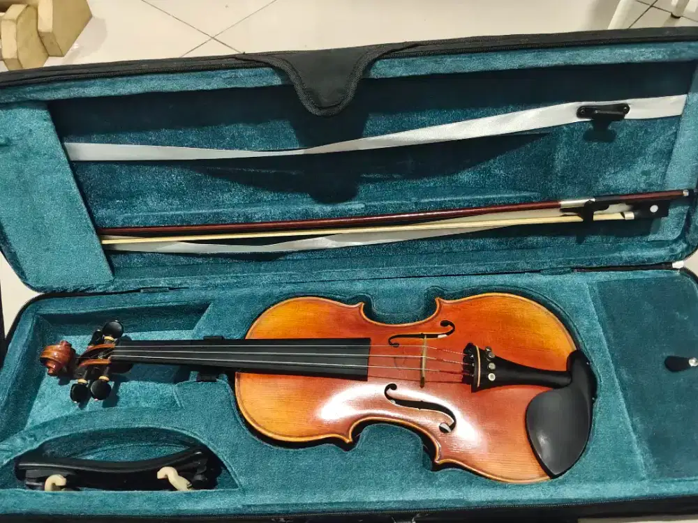 Violin second jenis V506