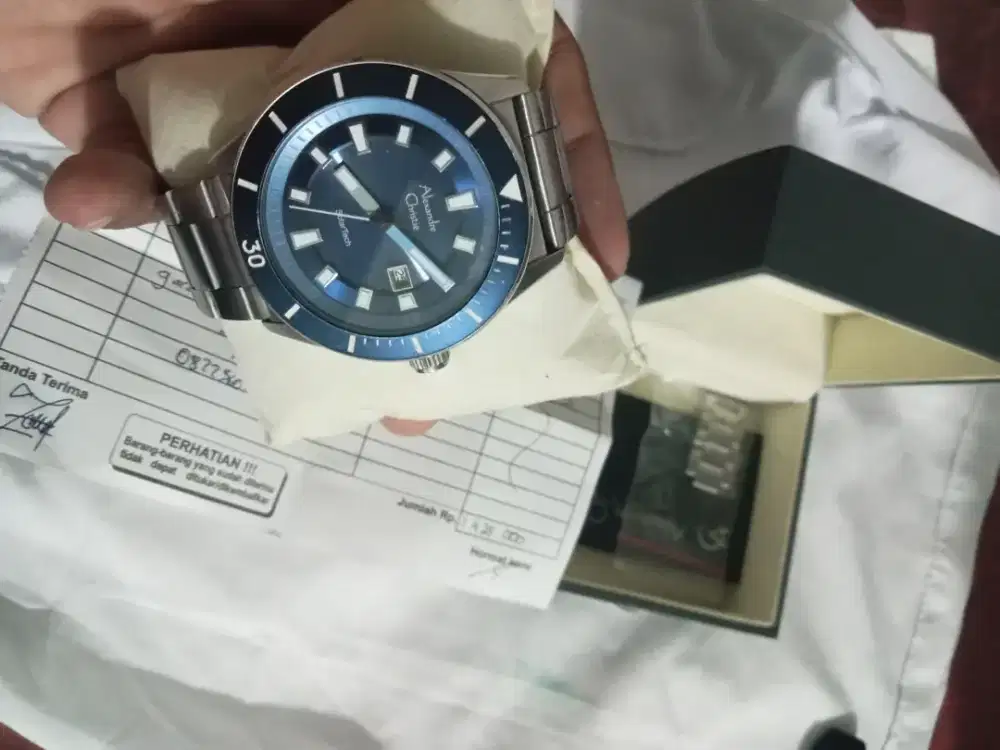 Jam AC solar tech 6681 MD