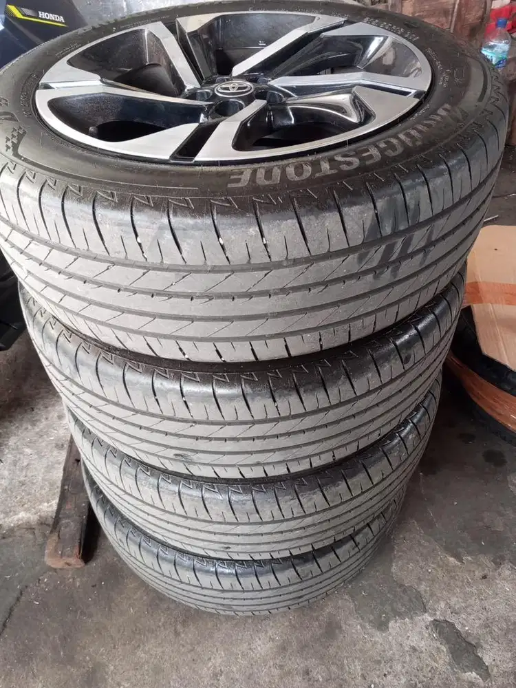 velg original copotan 18 4pcs yaris cross et 40/7