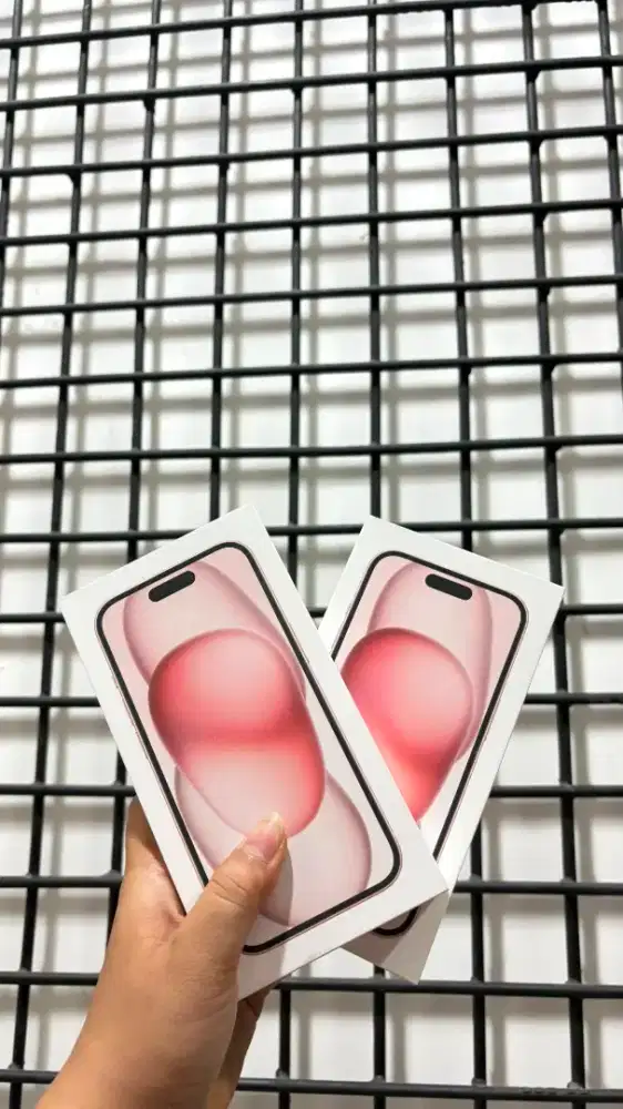 Iphone 15 basic 128/256 redy