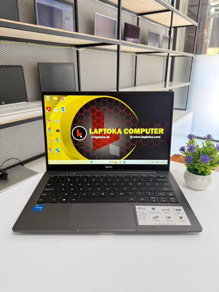 Di jual laptop spc core i5 gen12 garansi resmi