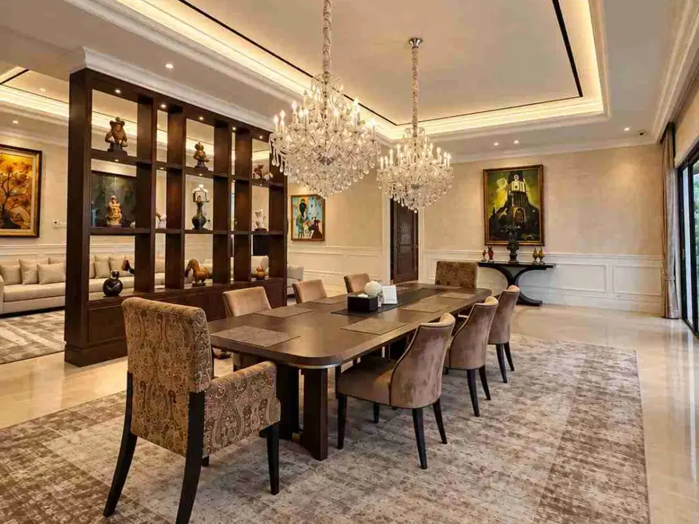 Rumah classic menteng