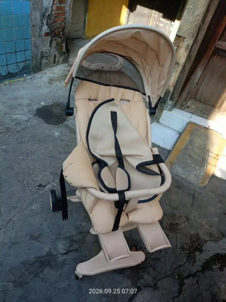 Di juaL Stroller bayi 450k saja 'guys