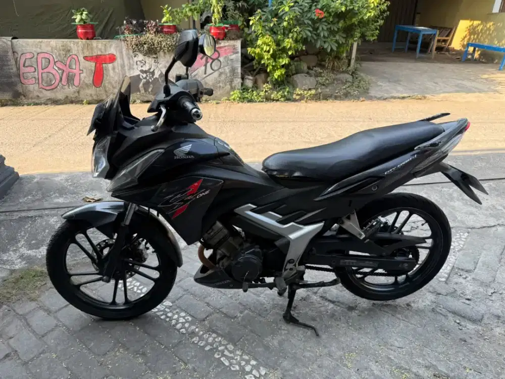 Honda CS1 CS 1 THN 2010 plat AB Wonosari