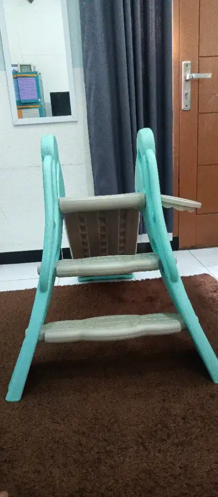 Perosotan Anak 2 Tangga
