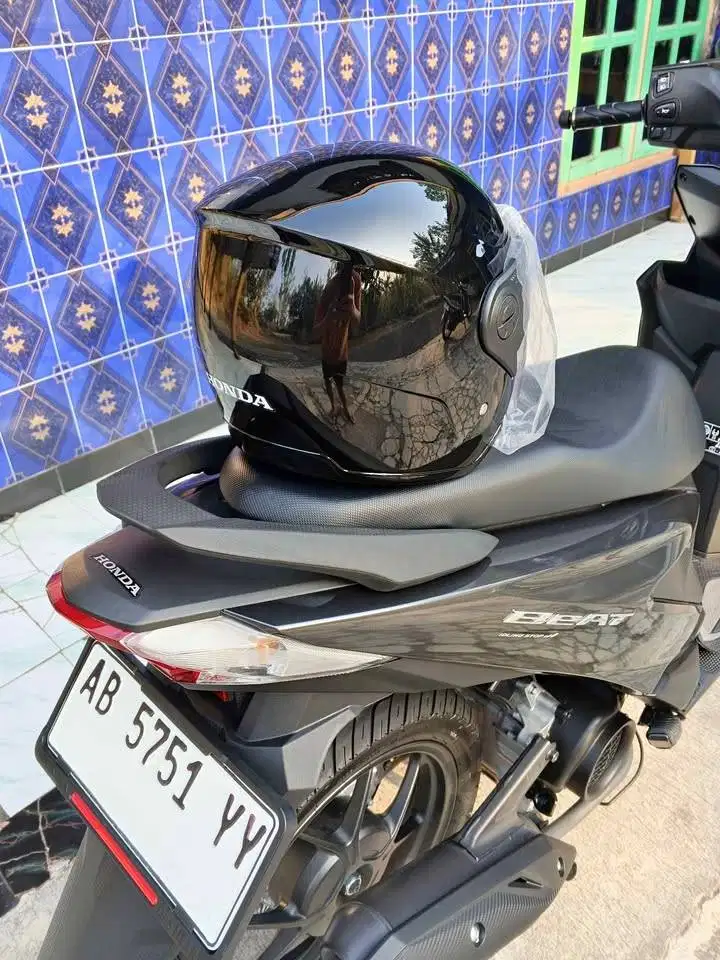 Helm Honda Original, Bawaan pembelian motor baru