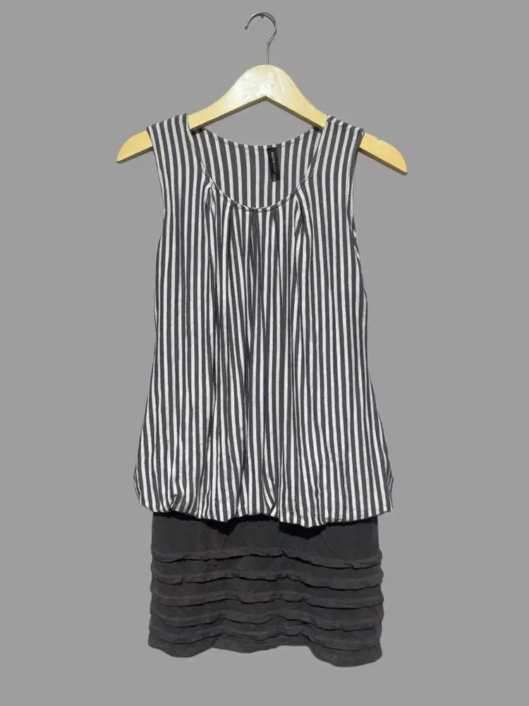 Sleeveless striped dress