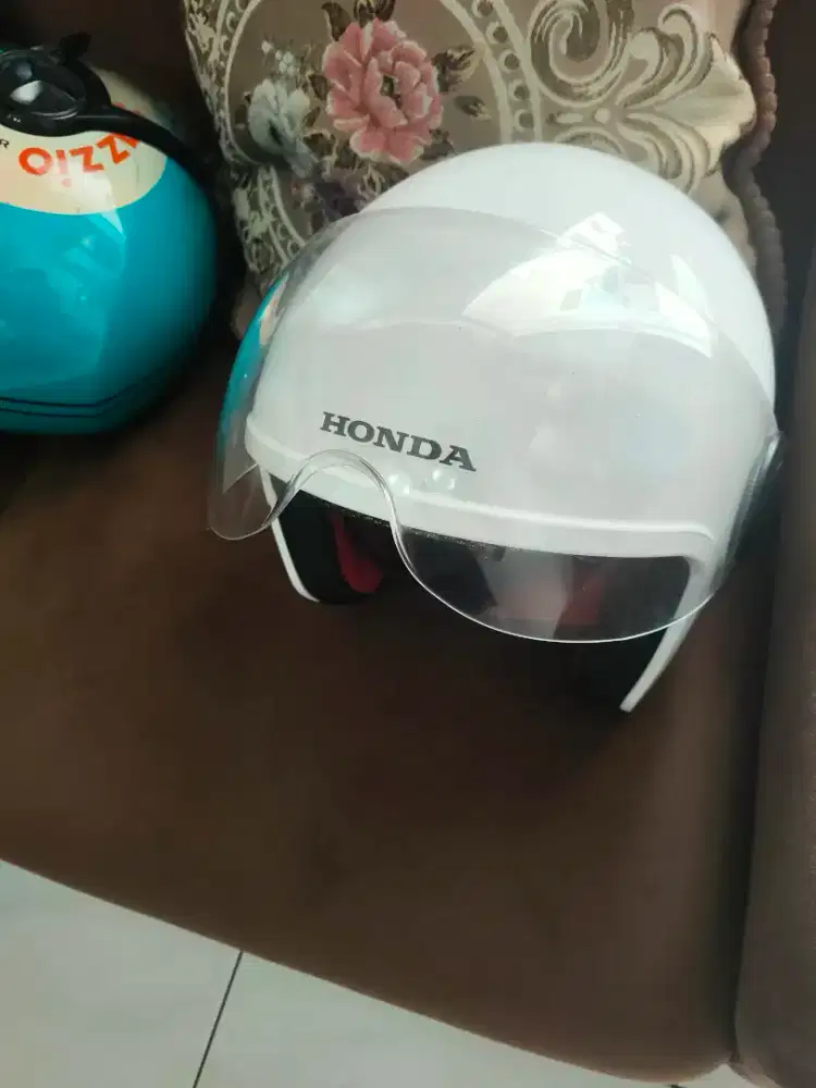 Helm ori Honda bawaan Stylo dan Scoopy