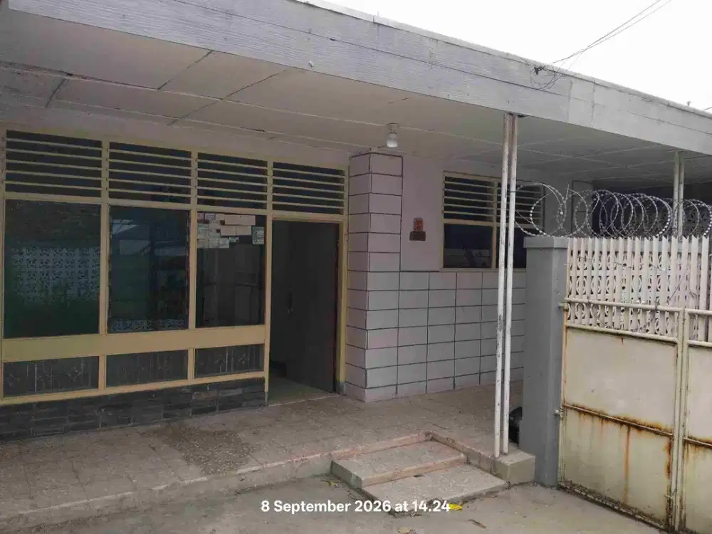 Rumah Dengan Dapur Luas Dekat ITC Kebon Kalapa