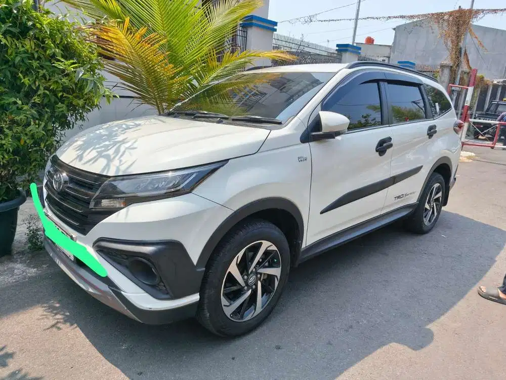 Toyota Rush 2019 Bensin