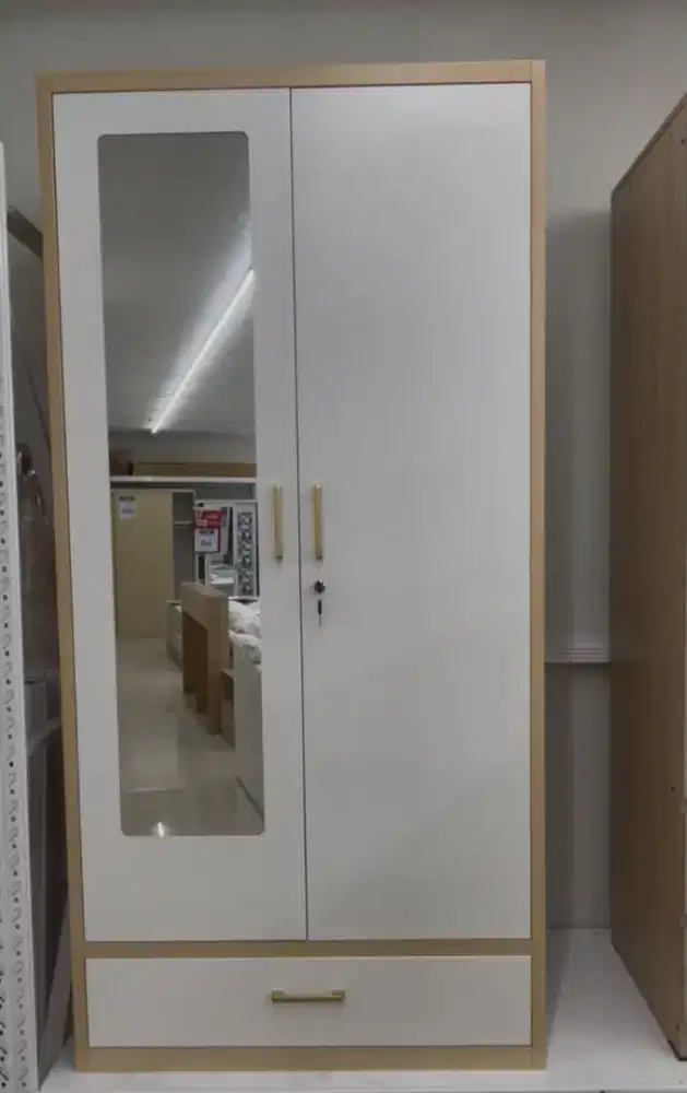 Wade Lemari Pakaian 2 pintu