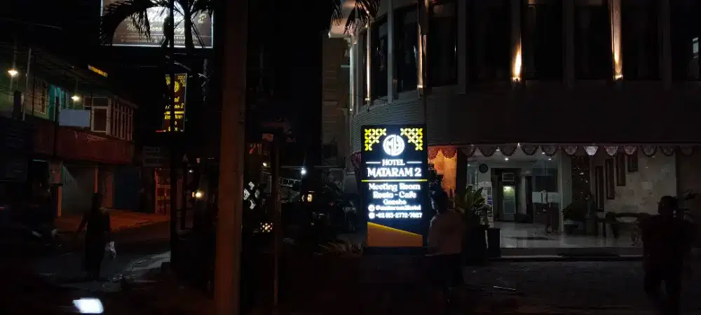 Neon box papan nama jogja