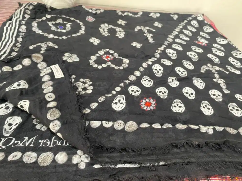 Scarf Alexander MCqueen