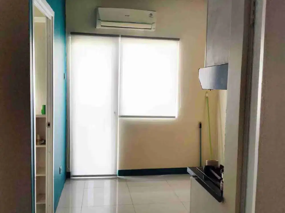 Lt. 18 Ada Kitchen Set View Jalan Tol Layang Green Pramuka