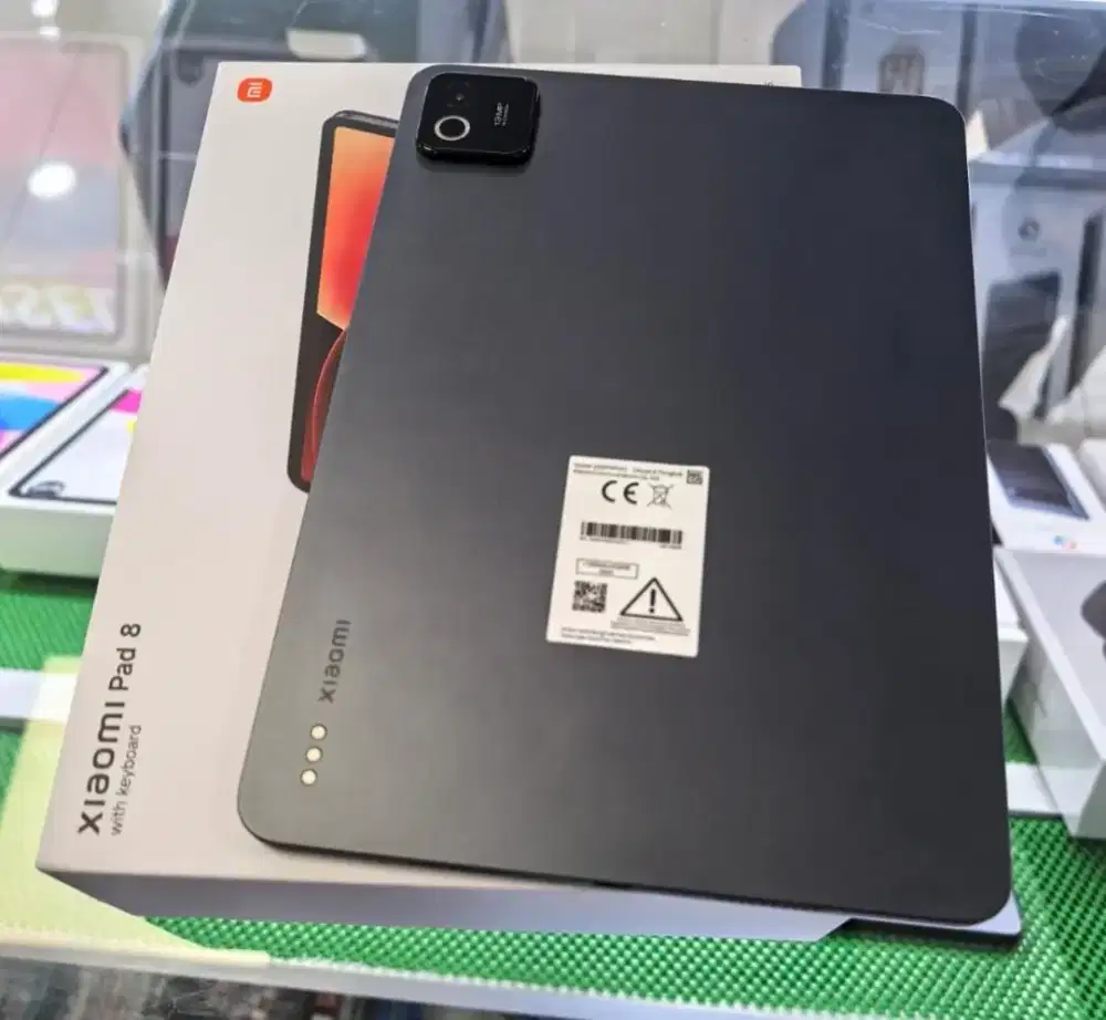 Xiaomi mi pad 8 8/256gb lengkap
Wifi only