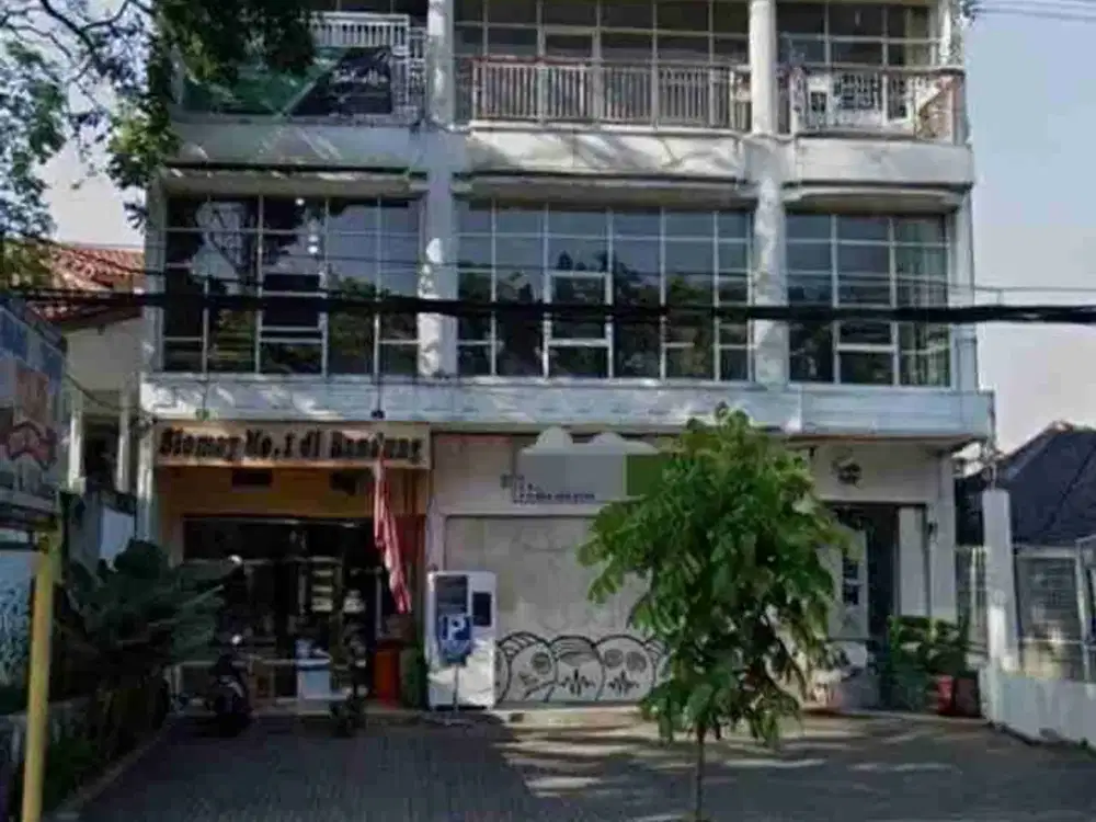 ruko 3lantai di jalan diponegoro dekat gedung sate bandung