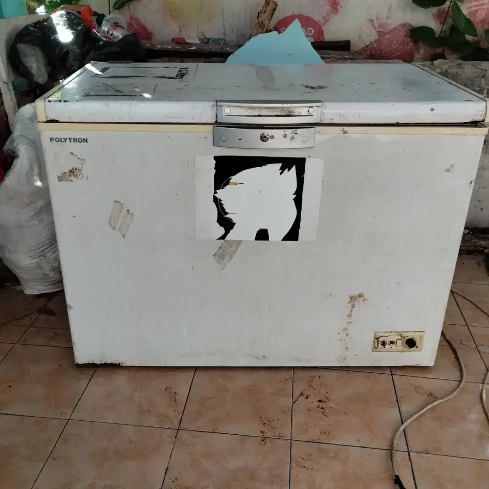 Freezer merk Polytron 200liter