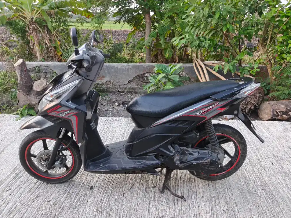 Honda Vario techno tahun 2011 plat AB Bantul