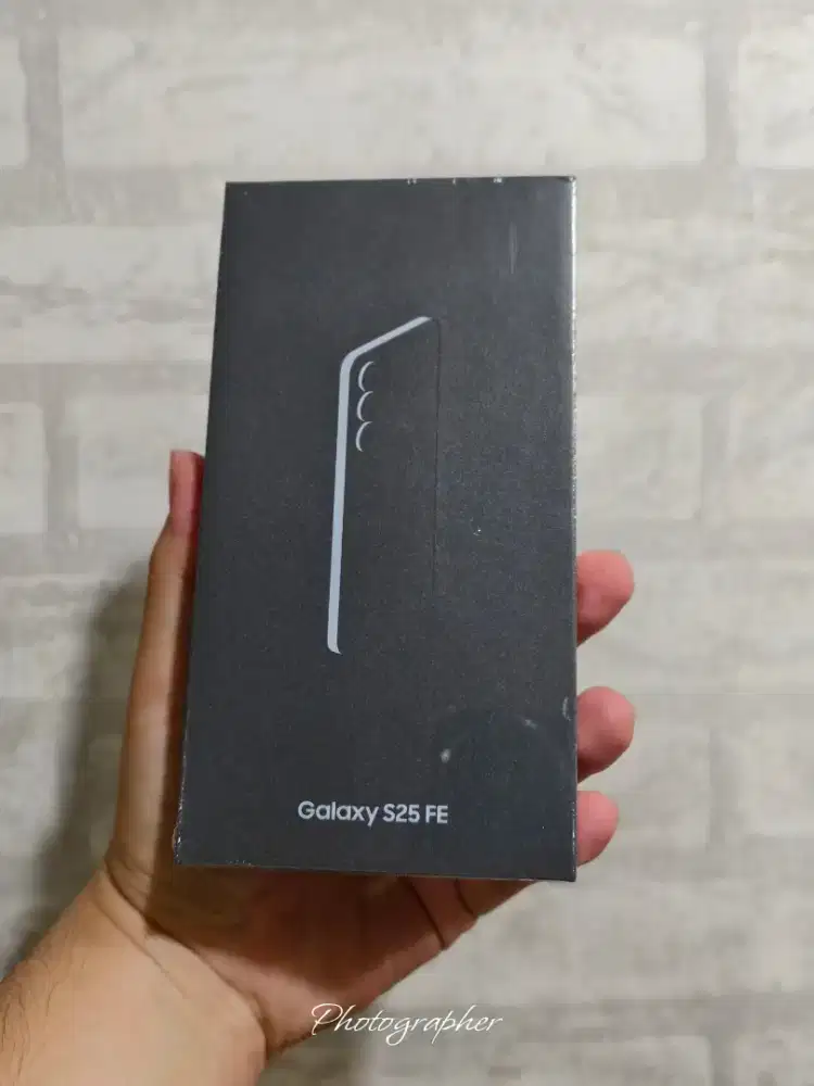 Samsung s25 fe 5g ram8gb/256gb black&white baru segel.garansi resmi