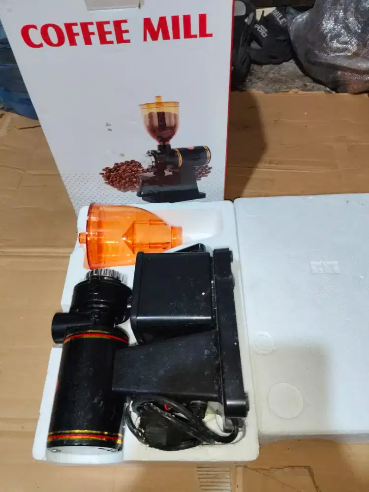 Grinder Kopi Elektrik Coffee Mill 600N Second / Preloved - Lengkap Box