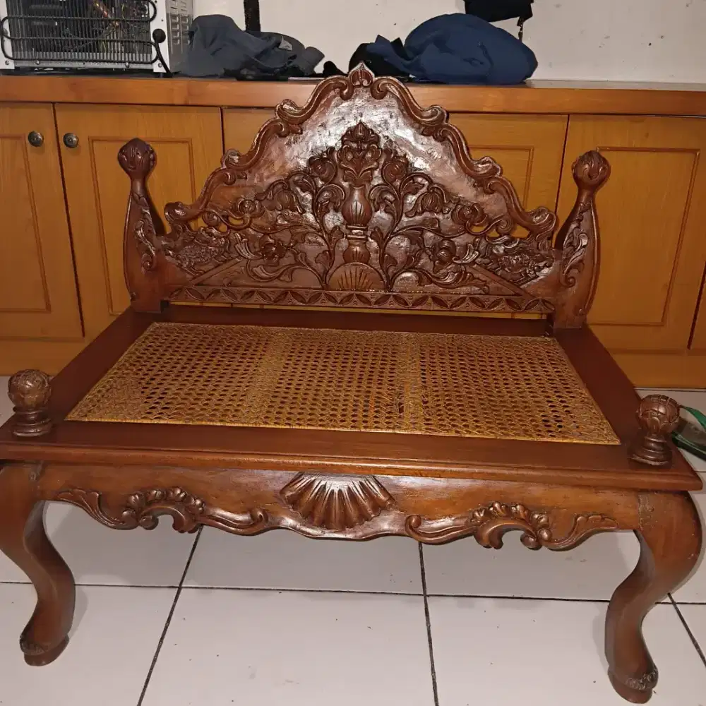 Bangku kayu jati
