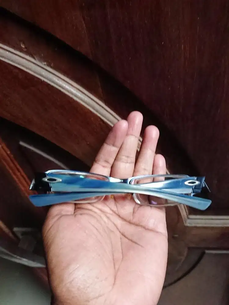 frame kacamata oakley