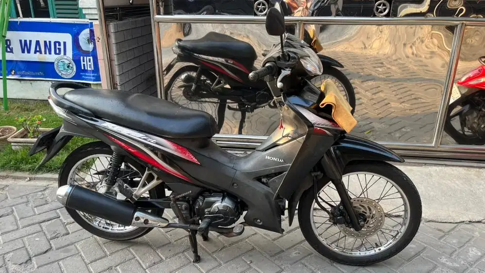 Honda Revo Fit tahun 2011