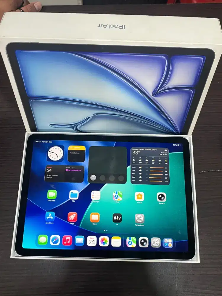 iPad Air 11” M2 128GB lengkap