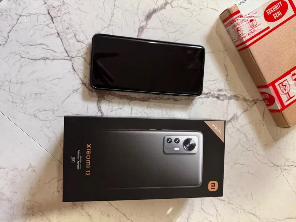 Xiaomi 12 8/256g bekas